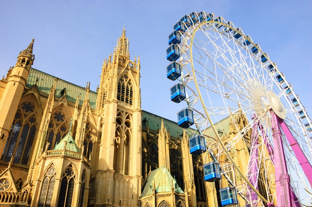 İzmir Hareketli Mega Benelux & Paris & Köln & Colmar Turları