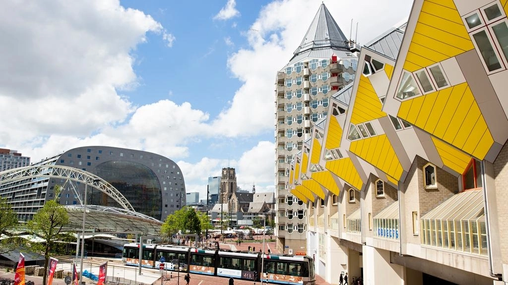 Kıbrıs Hareketli 5 Ülke ile Benelux & Paris & Köln (Promo) Turları