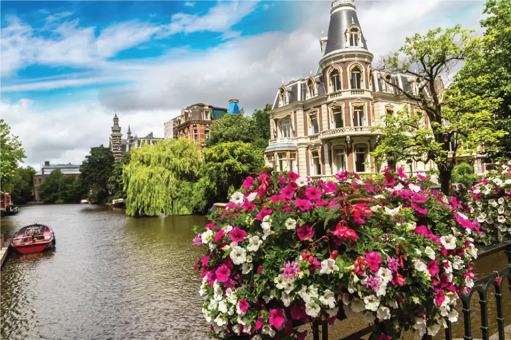 ADANA'DAN BENELÜX & PARİS & KÖLN TURU SunExpress Havayolları ile 7 gece